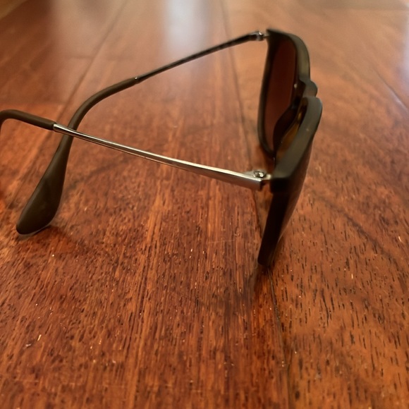 Ray bans - Picture 2 of 2